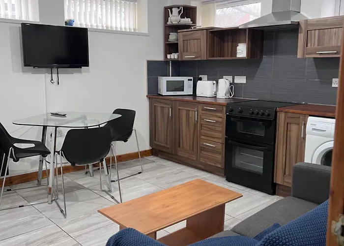 Luxury 2 Bed At Seymour Grove