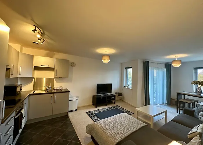 Etihad Fc 2Br With Water View