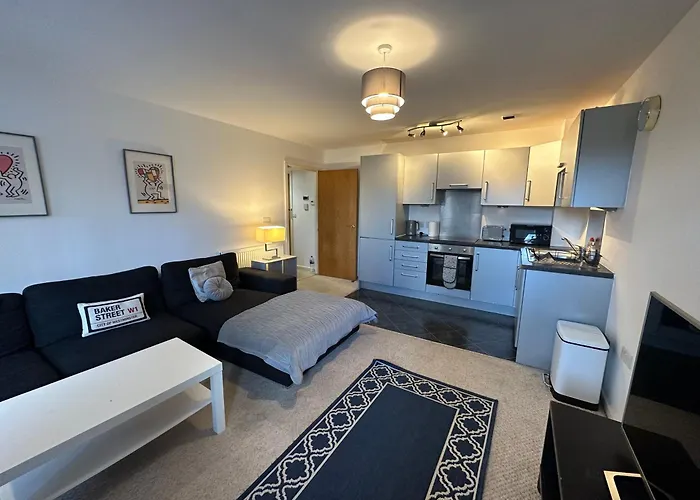 Etihad Fc 2Br With Water View